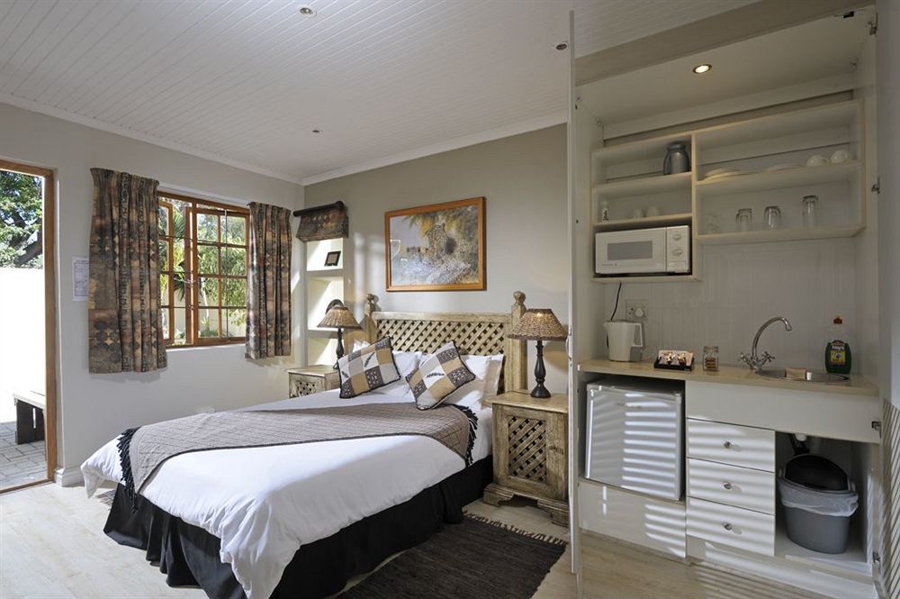 Algoa Guest House Summerstrand 포트엘리자베스 외부 사진